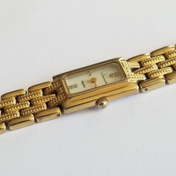 Relisted - Jeanneret Sapphire ladies wristwatch dress watch gold tone - Picture 13 of 16